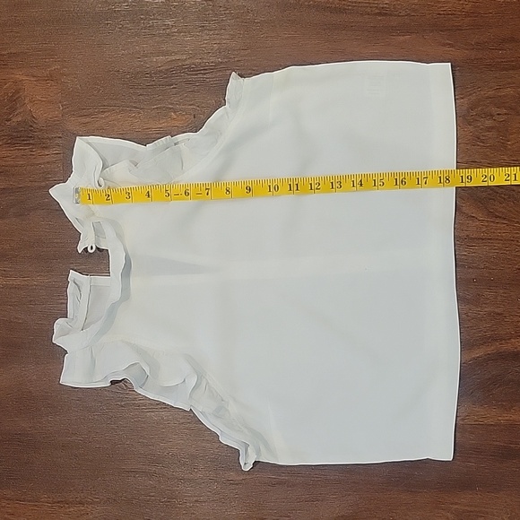 Cloth & Stone Ruffle Top - Picture 6 of 8